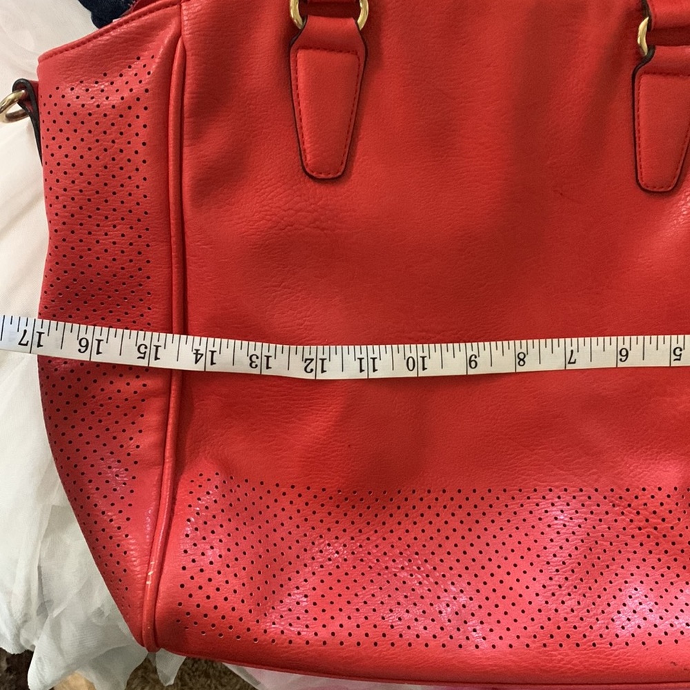 Large tote purse - Picture 13 of 16